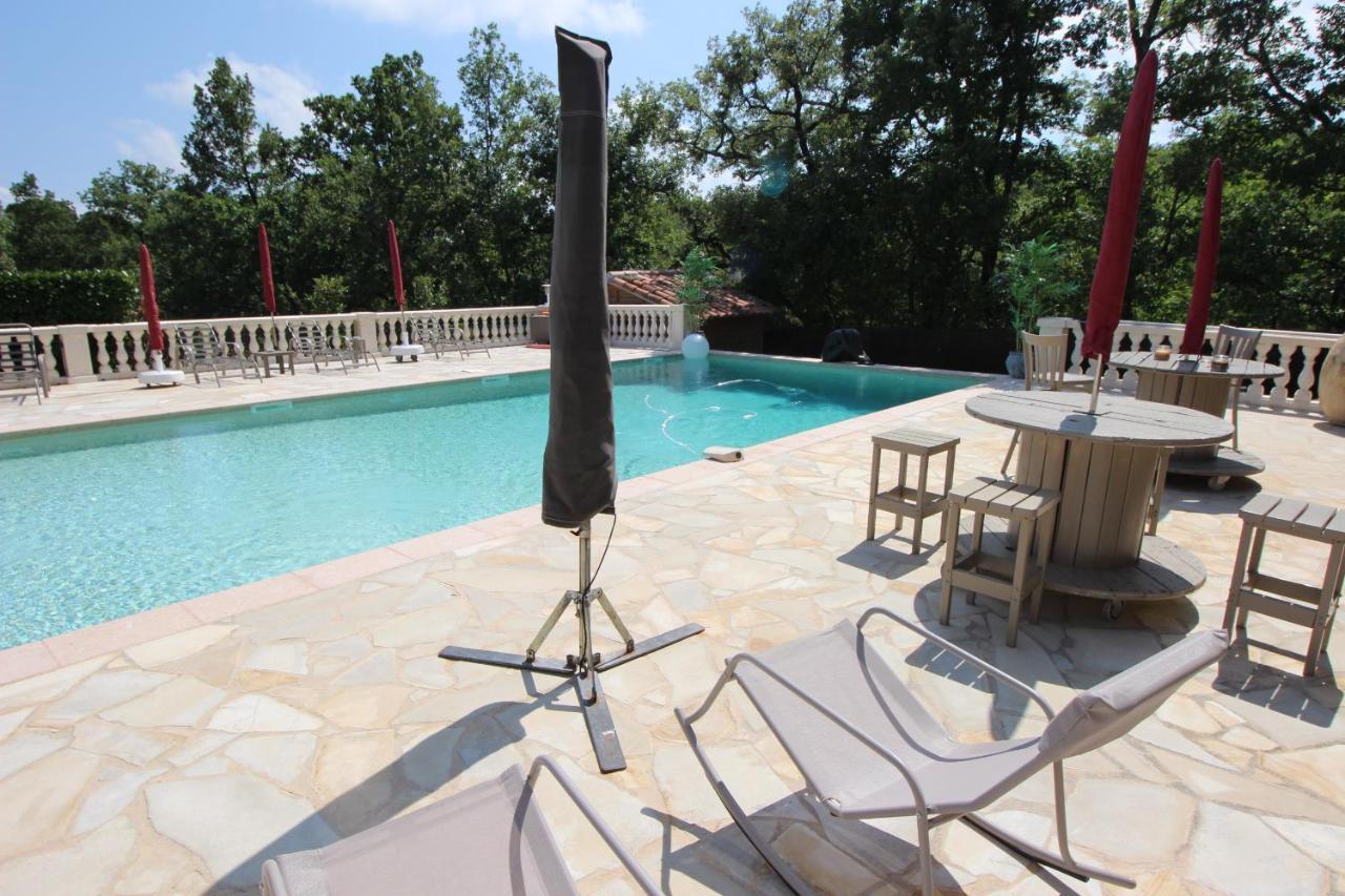 Villa Jalna Chambre, Suites Et Appartement Roquefort-les-Pins Eksteriør bilde