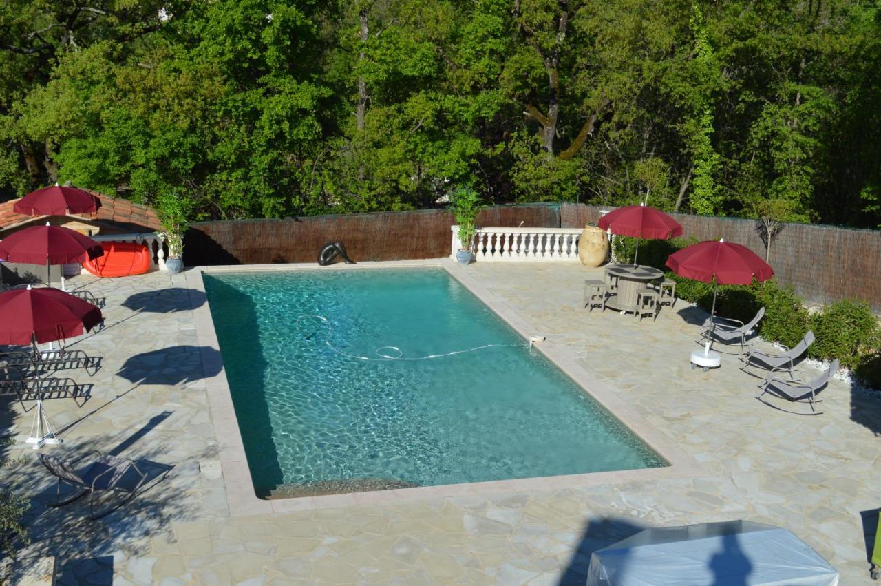 Villa Jalna Chambre, Suites Et Appartement Roquefort-les-Pins Eksteriør bilde